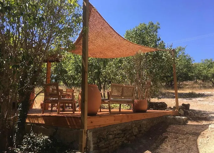 Maisonnette En Foret A 5min Du Centre Feriehus Forcalquier